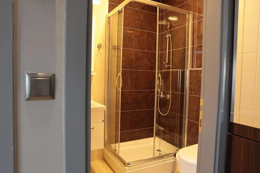 Asrın Güzel Yalı Apartı